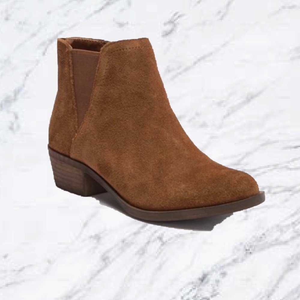 KENSIE ANKLE BOOTS